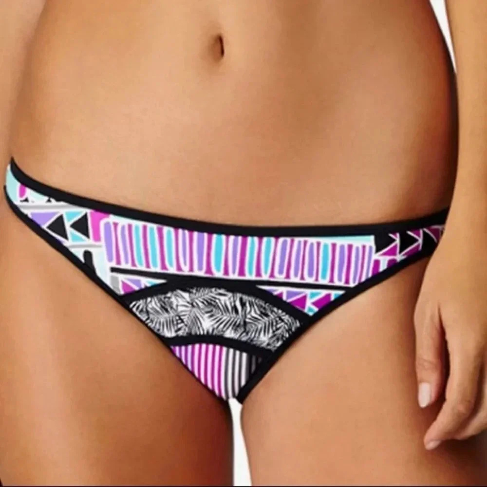 Bikini bottom tribal print - Picture 3 of 7
